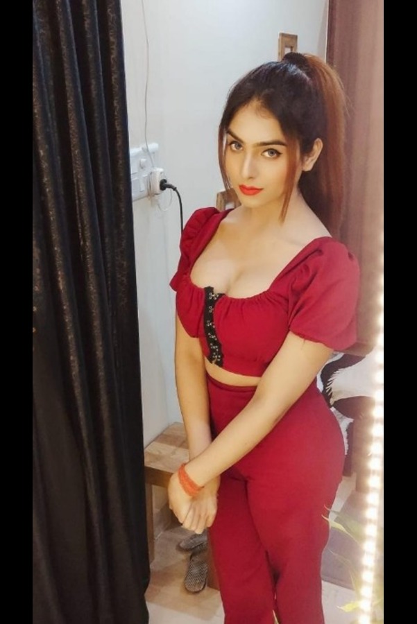  call girls service in East Delhi